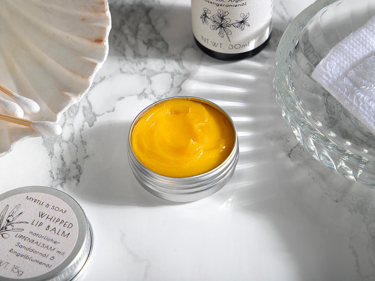 Whipped lip balm with calendula oil, sea buckthorn oil and orange. 