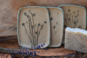 Handmade ceramic soap dish POPPY with hand-pressed poppy seed pods