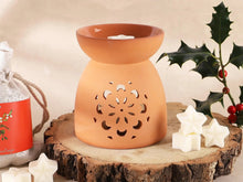 Load image into Gallery viewer, Floral Cutout Terracotta Effect Wax Melt Burner