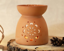 Load image into Gallery viewer, Floral Cutout Terracotta Effect Wax Melt Burner