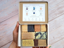 Load image into Gallery viewer, Soap Assortment Gift Box with six handmade natural mini soaps. Geschenkbox mit sechs handgefertigten natürlichen Mini-Seifen. 