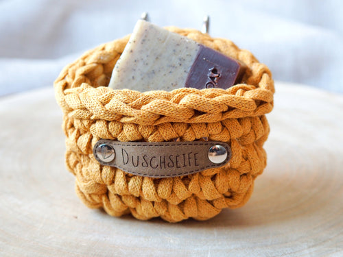 Crochet soap basket with inscription
